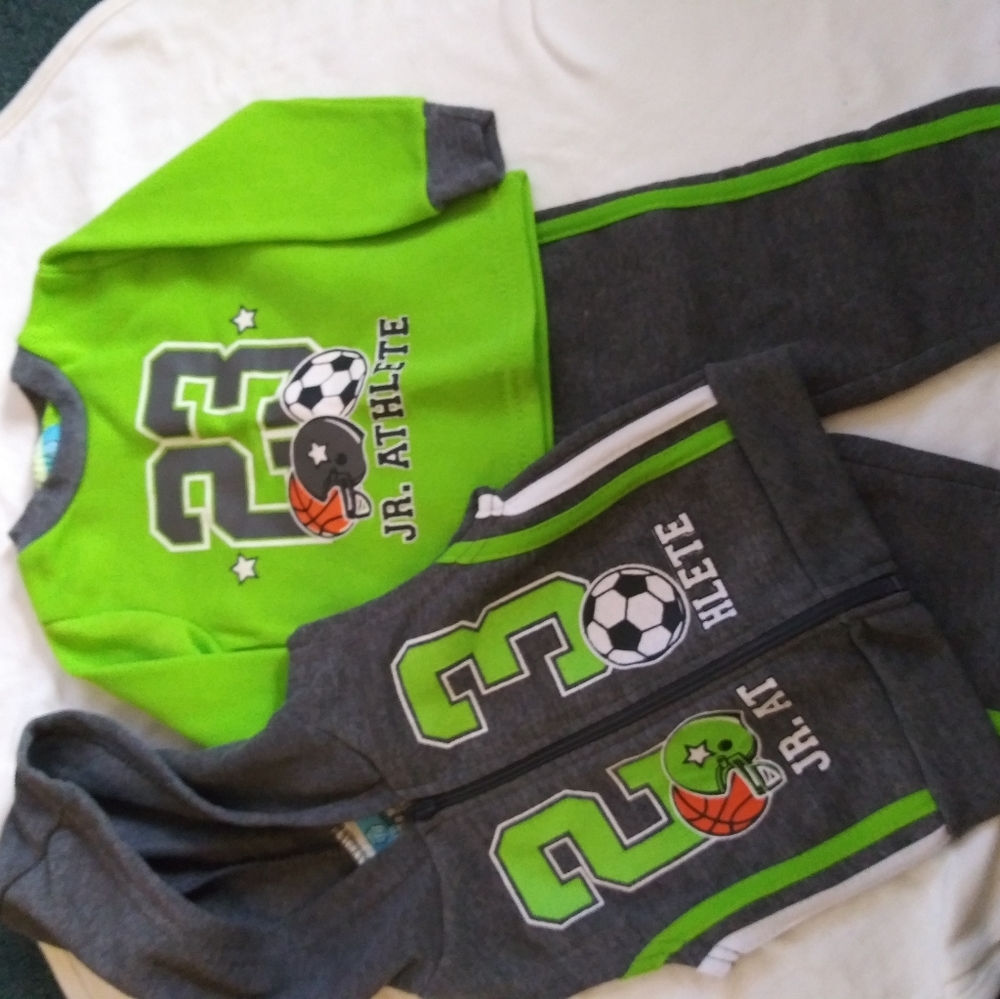 NWOT Baby boy 3 piece outfit